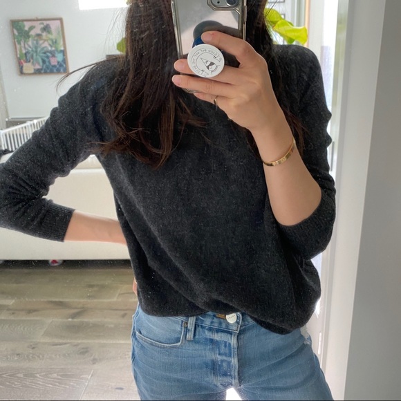 Cashmere Sweater Perfect for Tucking / Layering XS - Picture 2 of 8